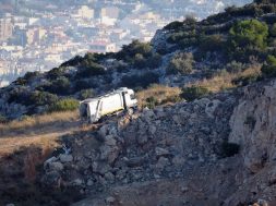 απορριματοφορο-μουσαμα