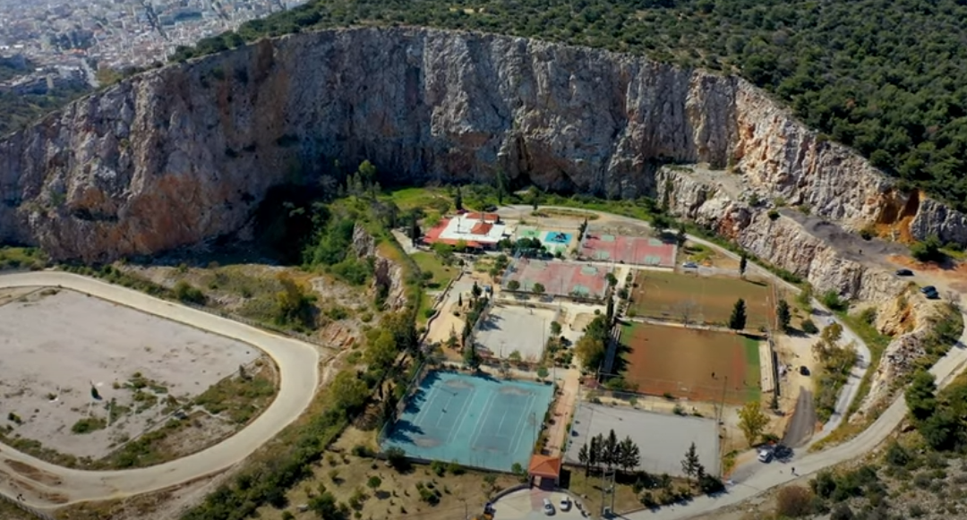 ΠΟΛΥΧΩΡΟΣ ΠΟΙΚΙΛΟ2