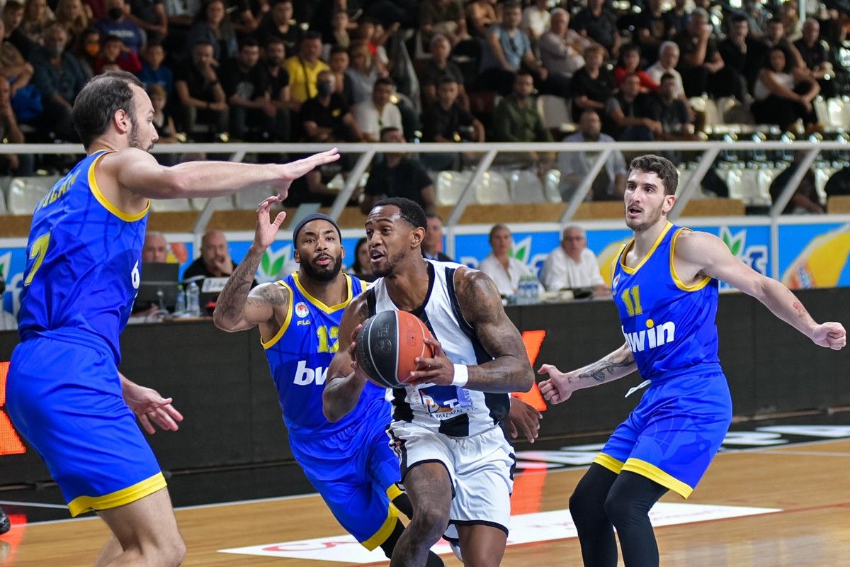 BASKET LEAGUE: ΜΕ ΝΤΕΜΟΝ ΚΑΘΑΡΙΣΕ (77-71) ΣΤΗΝ ΠΑΤΡΑ